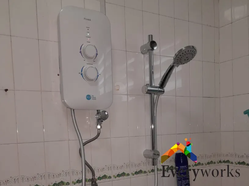 LIRLEE Tankless Heater With Pump Instant Shower + HAND SHOWER – For Extremely Salty Water